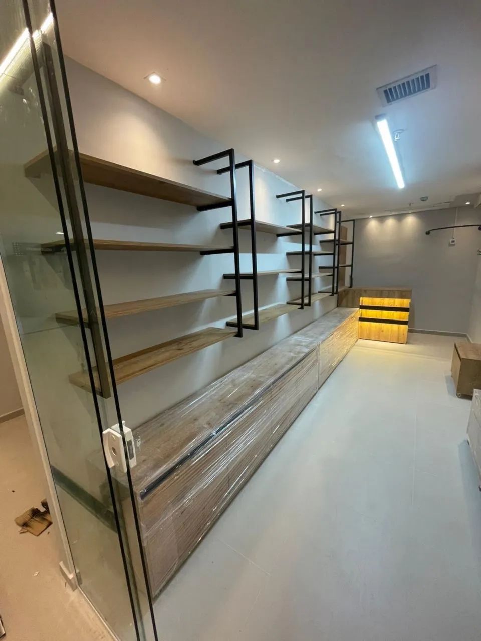 Móveis modulados/planejados - Loja completa  - Foto 5