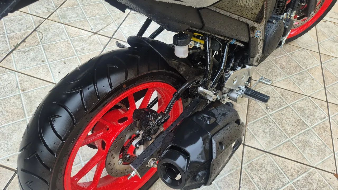 Fazer 250 com apenas 960km - Foto 4