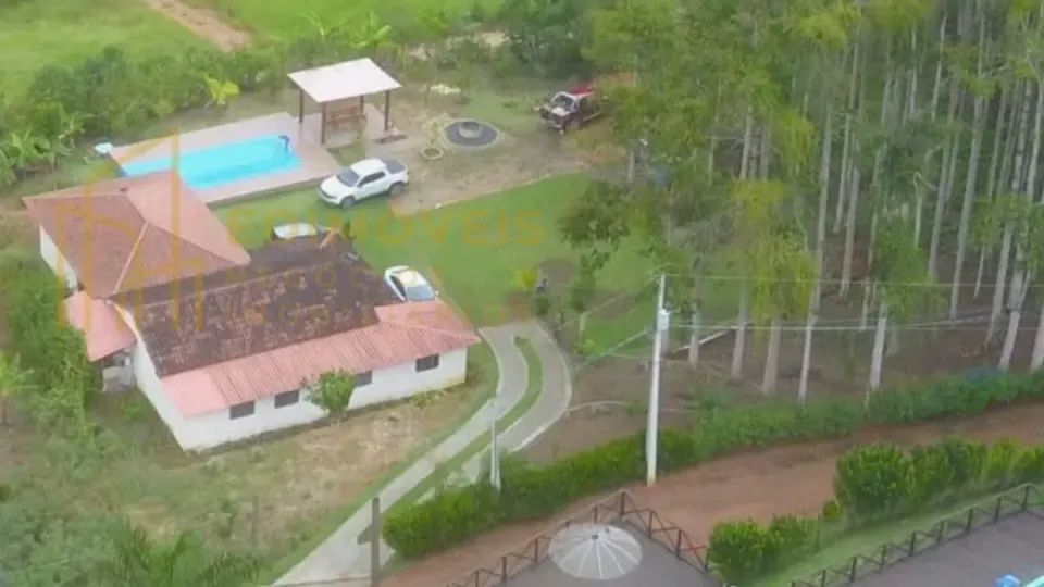 Venha Conhecer: Casa com Piscina e Ampla Área Externa em Domingos Martins - Foto 2