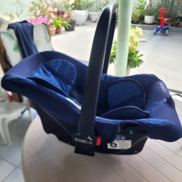 Carrinho de bebê com bebê conforto  - Foto 5