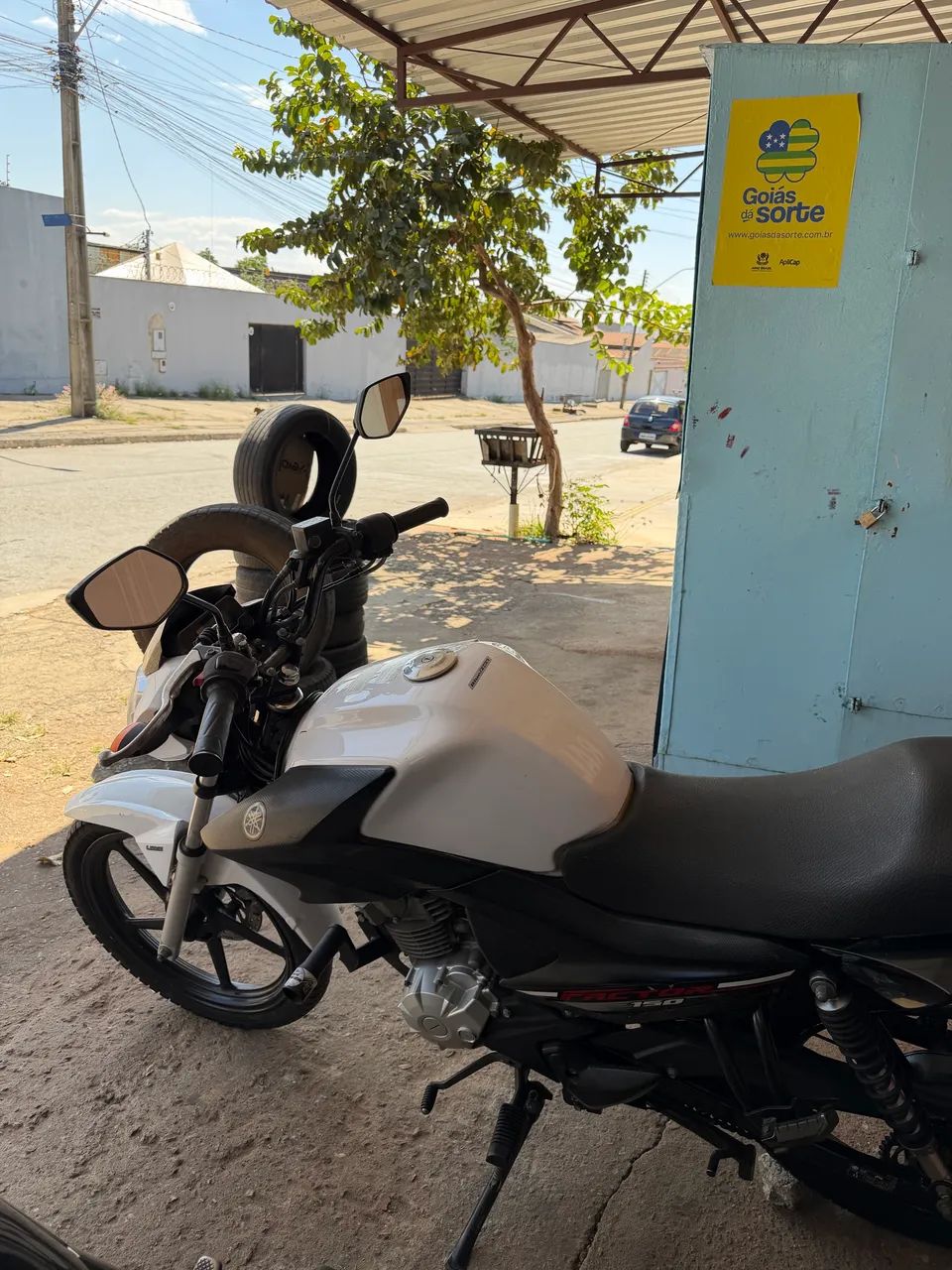 Yamaha Factor 150 Branca  - Foto 5