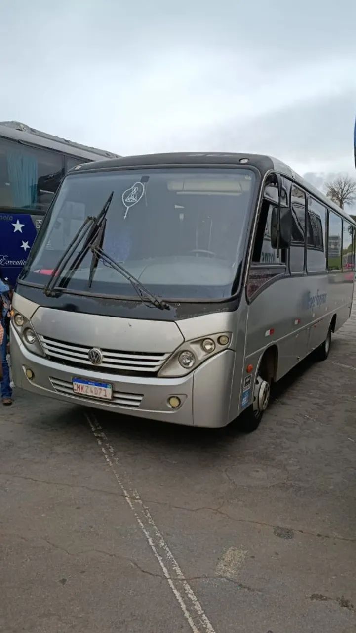 Micro ônibus Comil 2009