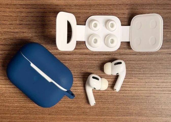 AirPods Pro 第2世代 正規品 A1 SCRF Airpods Pro 1 Geração - Fones de Ouvido - Saguaçu, Joinville