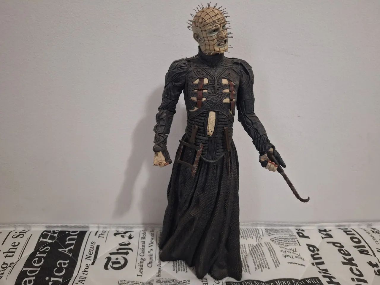 Pinhead 1/4 NECA