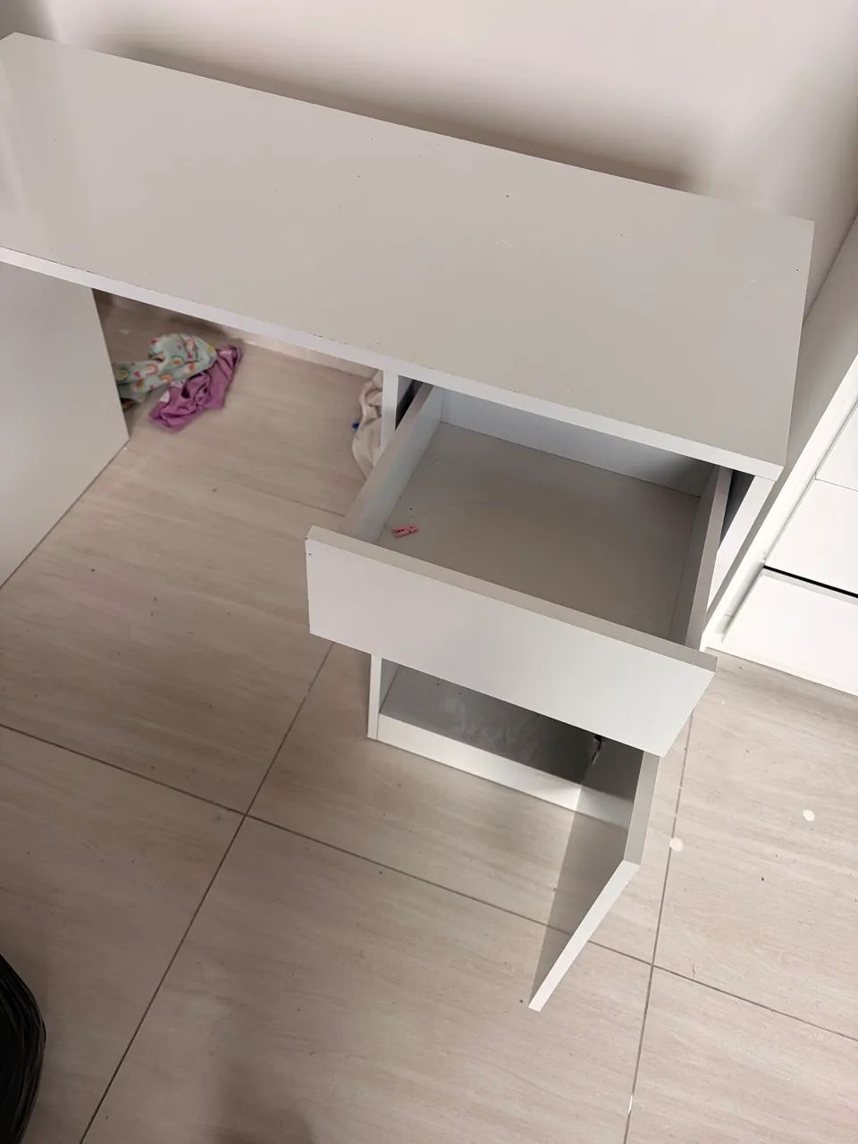 MESINHA DE PC NOVA
