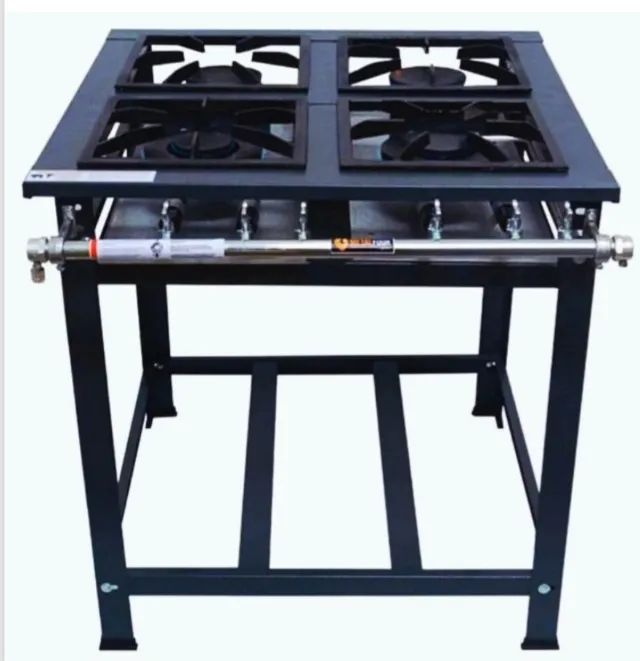 FOGÃO INDUSTRIAL 4 BOCAS B.P - 2QS E 2QD S/FORNO 30 X 30 COD: 3870