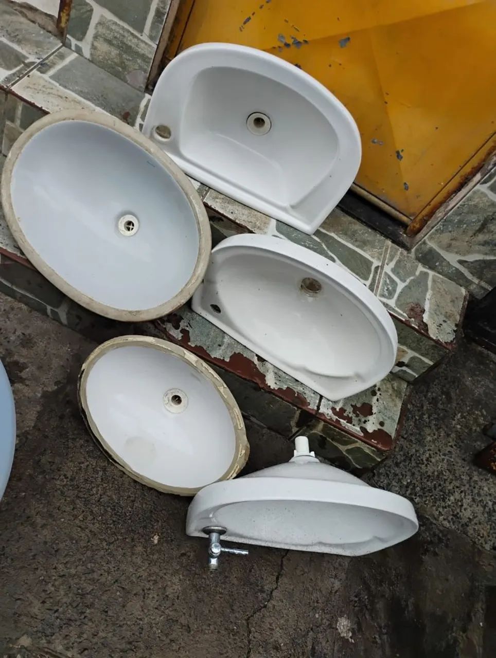 Sinks