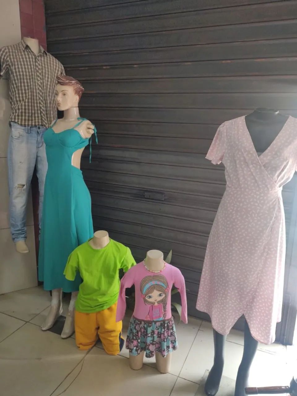 Fundo de loja (bazar) - Foto 4