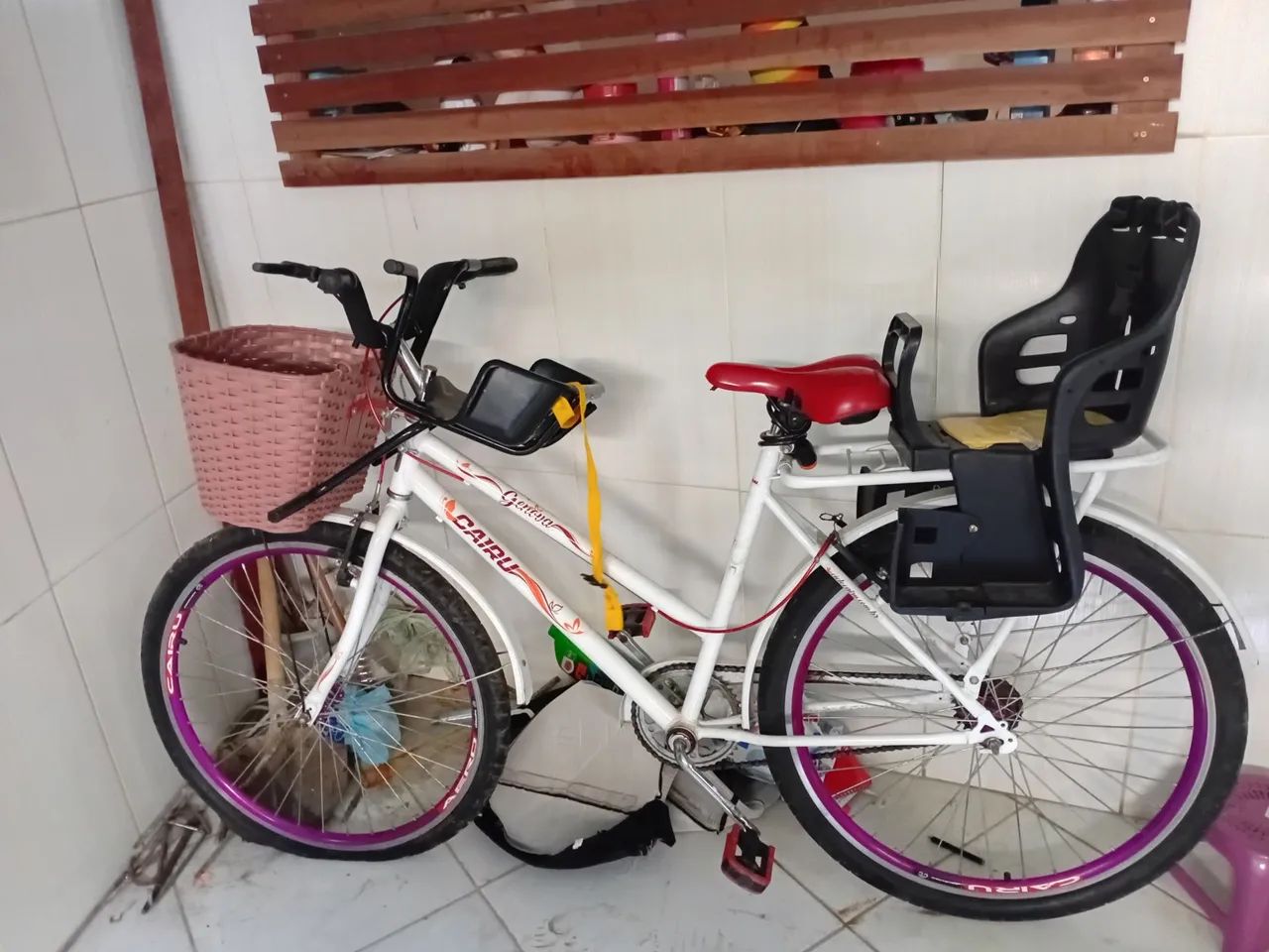 Bicicleta muito conservada 