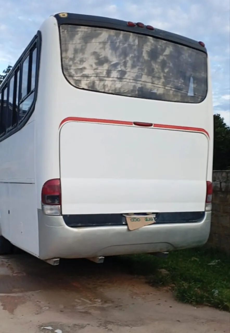 Ônibus em ótimo estado, pronto pra uso, documentação em dia. - Foto 5