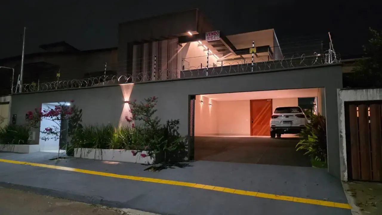VENDE-SE CASA DE ALTO PADRÃO codigo: 367643