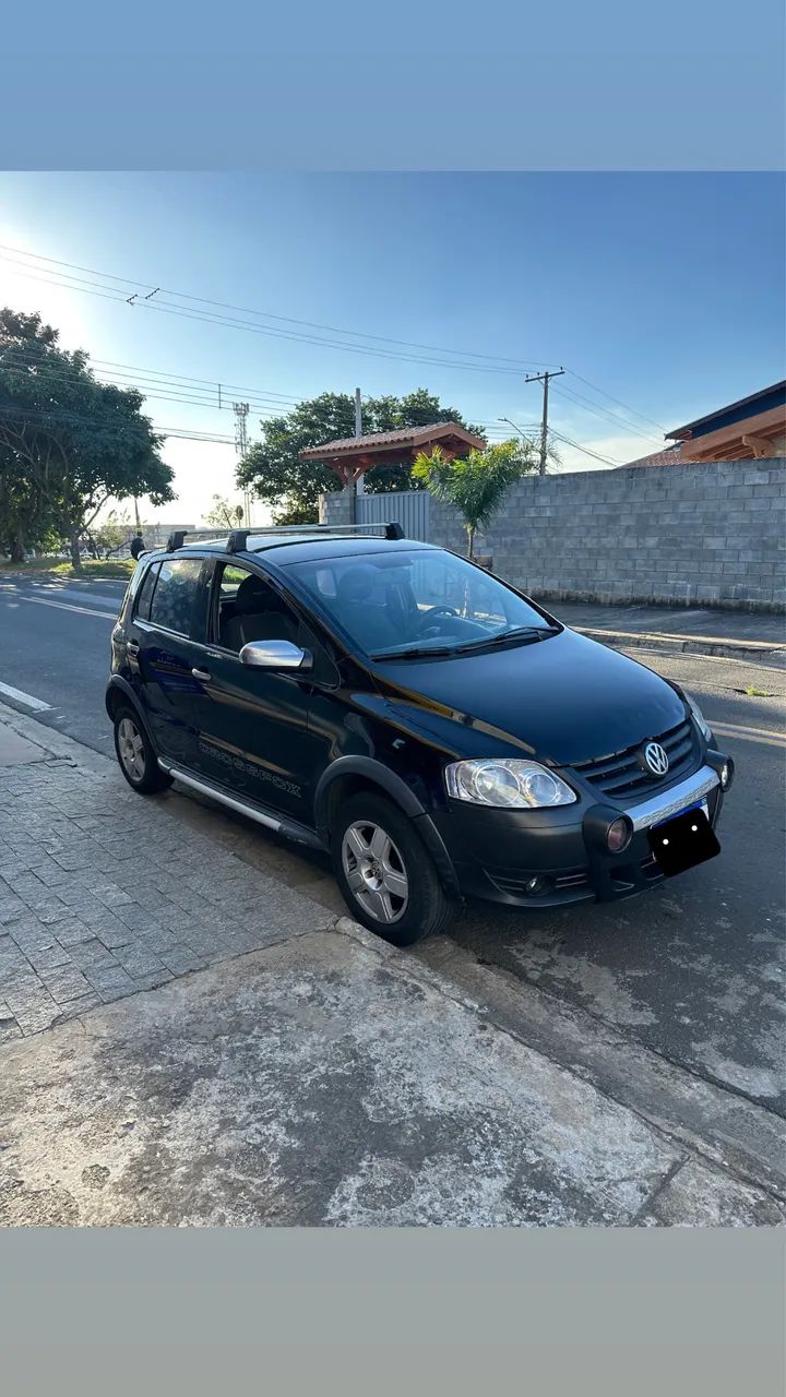 Volkswagen Crossfox CROSSFOX 1.6 Mi Total Flex 8V 5p 2008