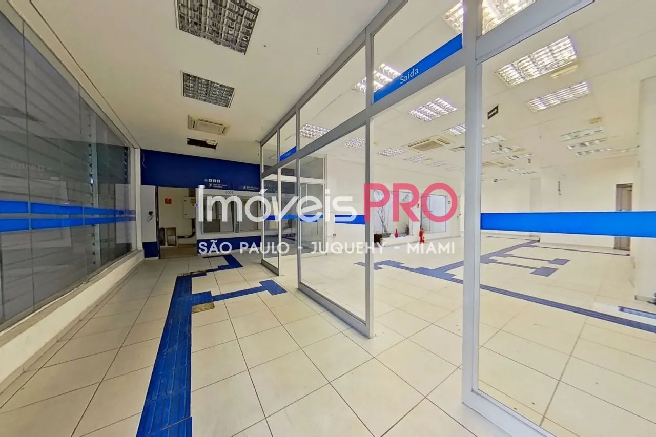 Oportunidade Única: Prédio Comercial em Moema com Zoneamento ZEU - Foto 3