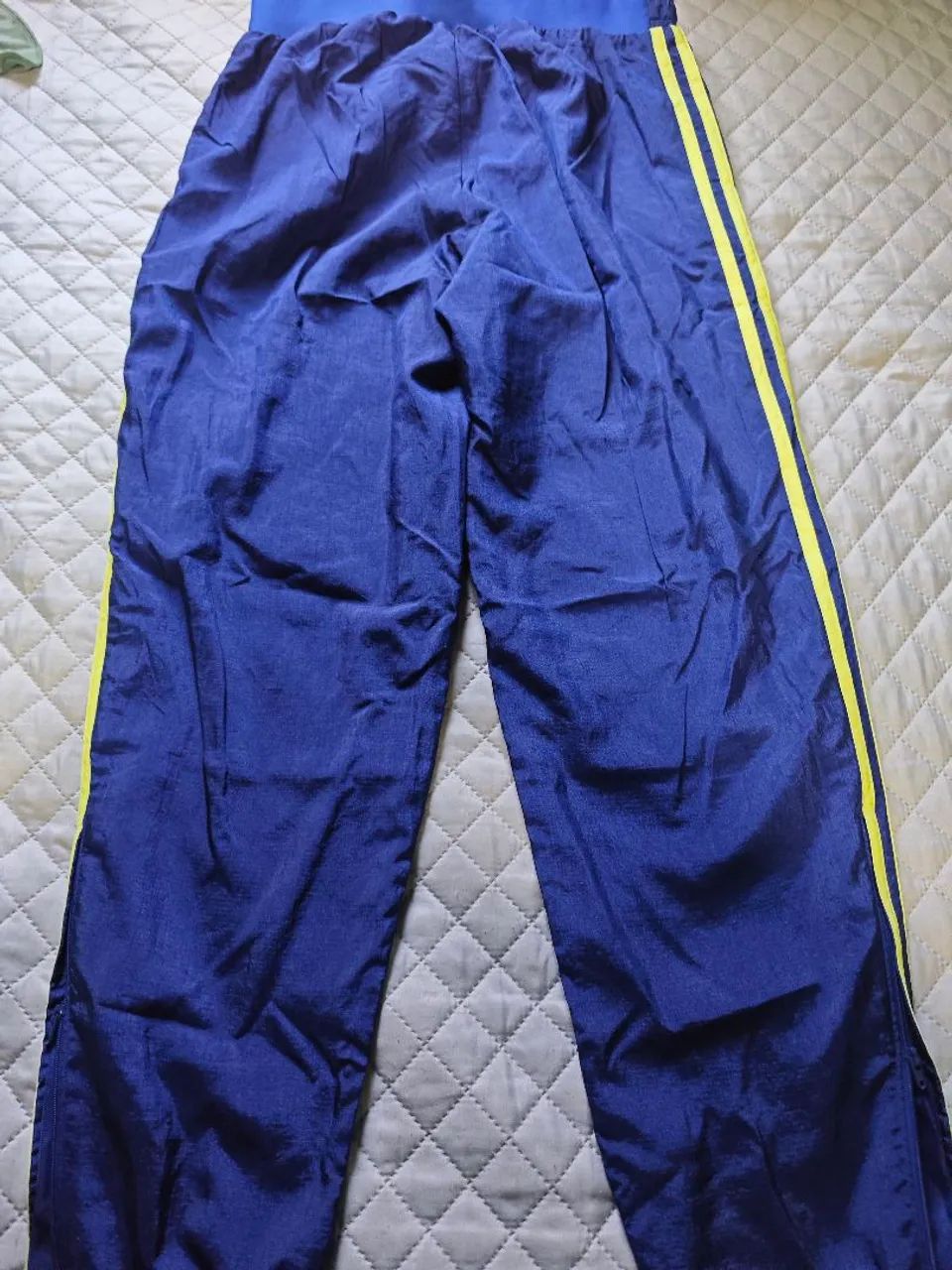 Calça Adidas Juventus tamanho M  - Foto 2