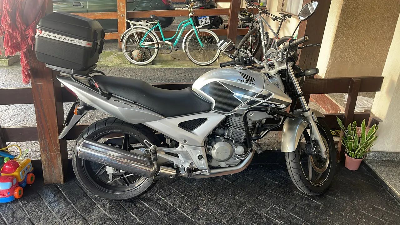 Cbx Twistter 250 