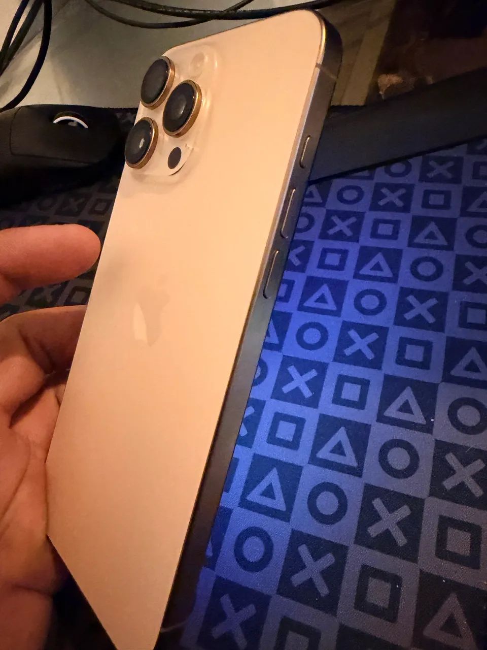 iPhone 16 pro Max muito novo