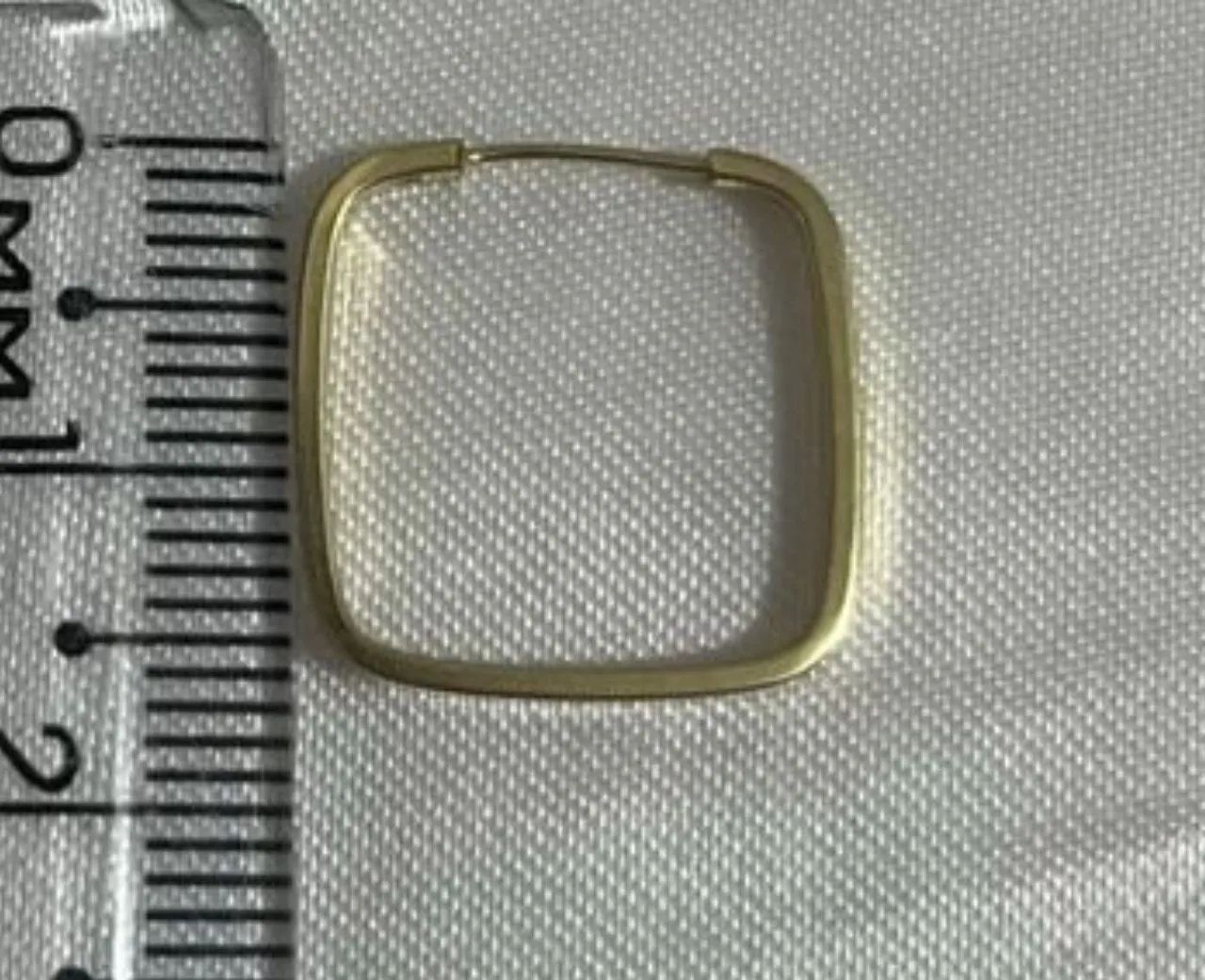 Brinco ouro 18k 