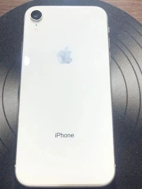 iPhone XR 128 GB Excelente estado - Foto 3