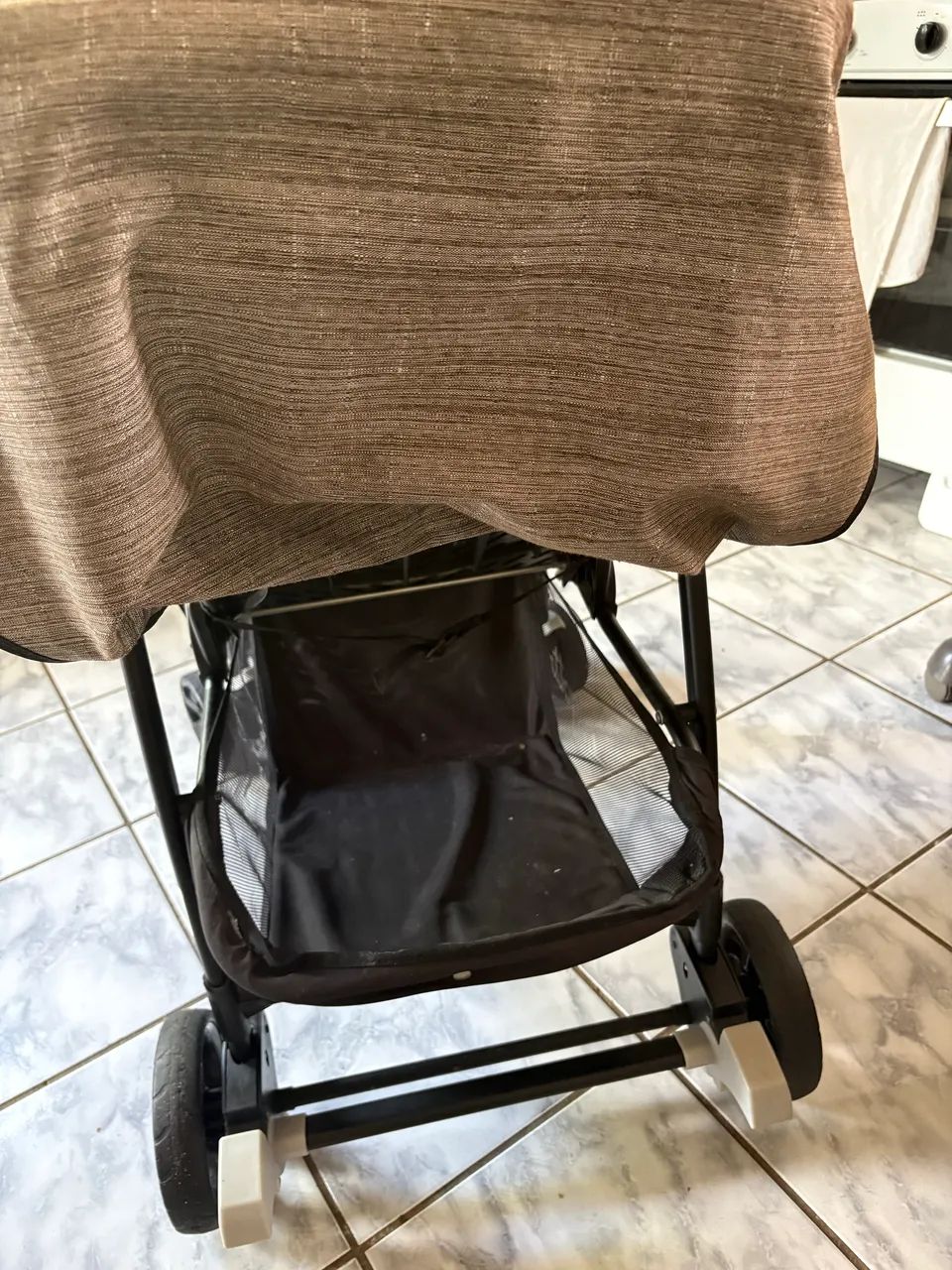 Carrinho de bebê e bebê conforto  - Foto 3