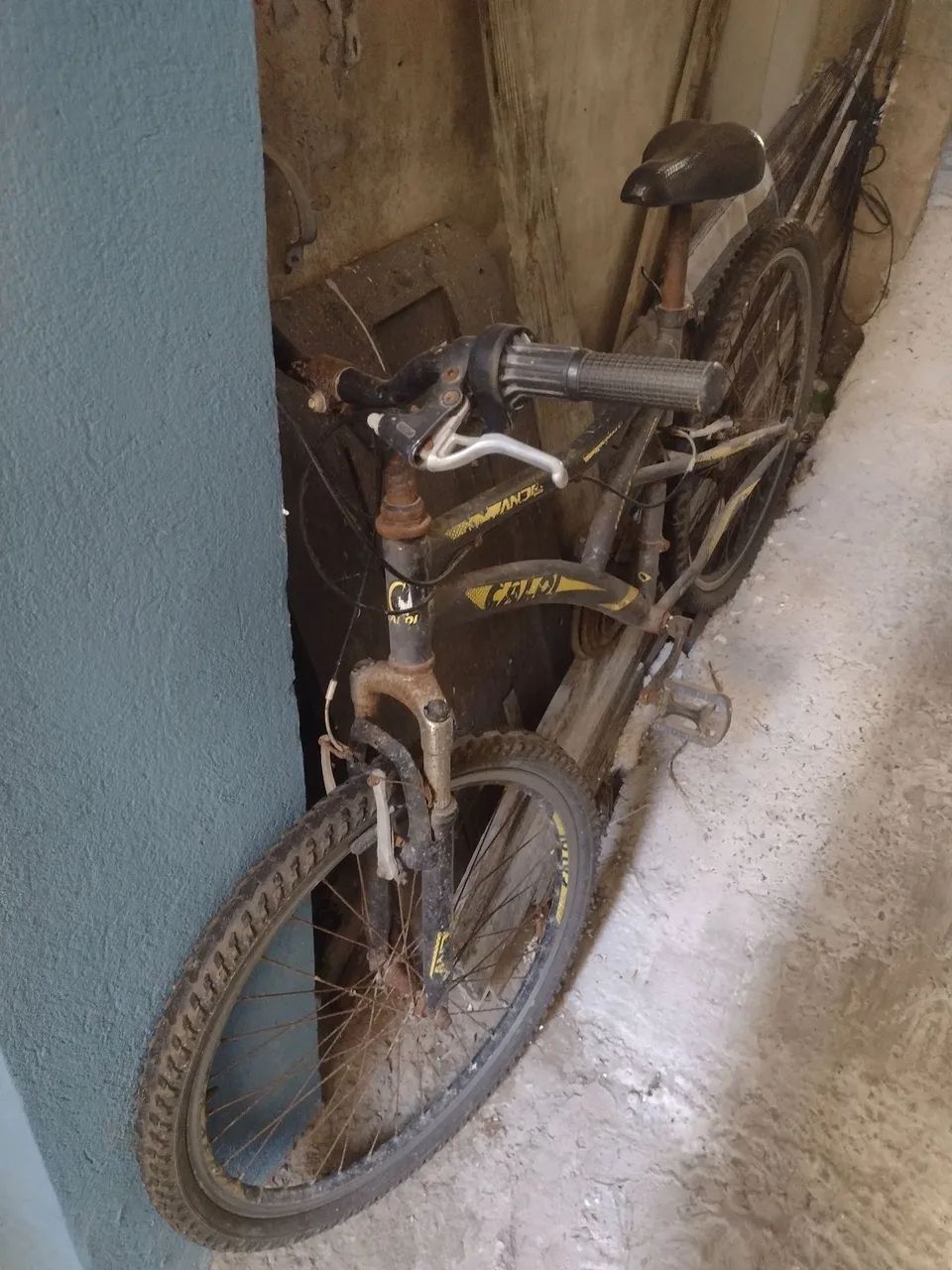 Bicicleta Caloi aro 26  - Foto 4
