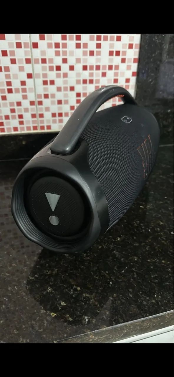 Caixa Jbl bombox 3440255322218178561