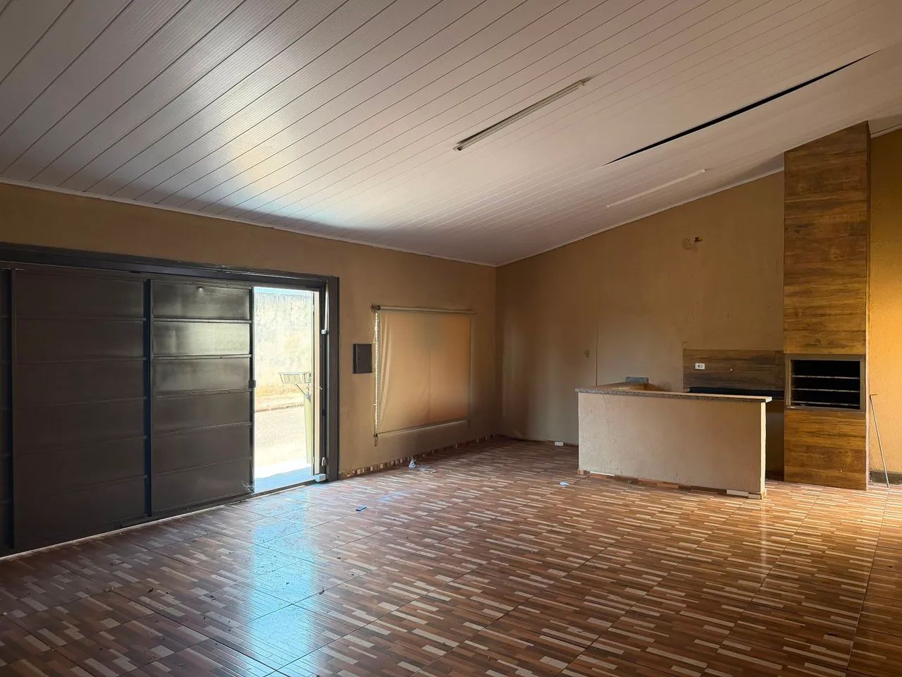Vendo casa bem localizada,sem financiamento. - Foto 4