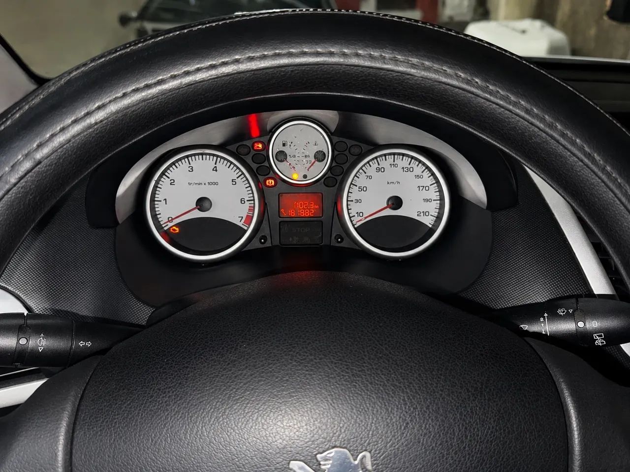 Peugeot 207 2012