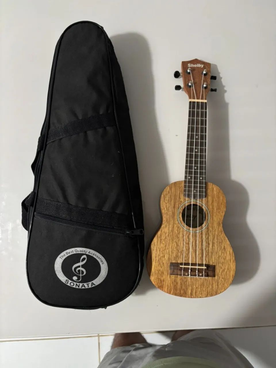Ukulele Shelby Soprano + Capa