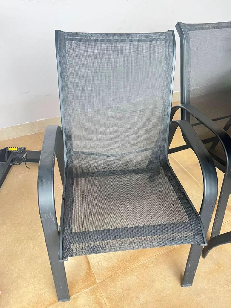 Mesa com 6 cadeiras  - Foto 4