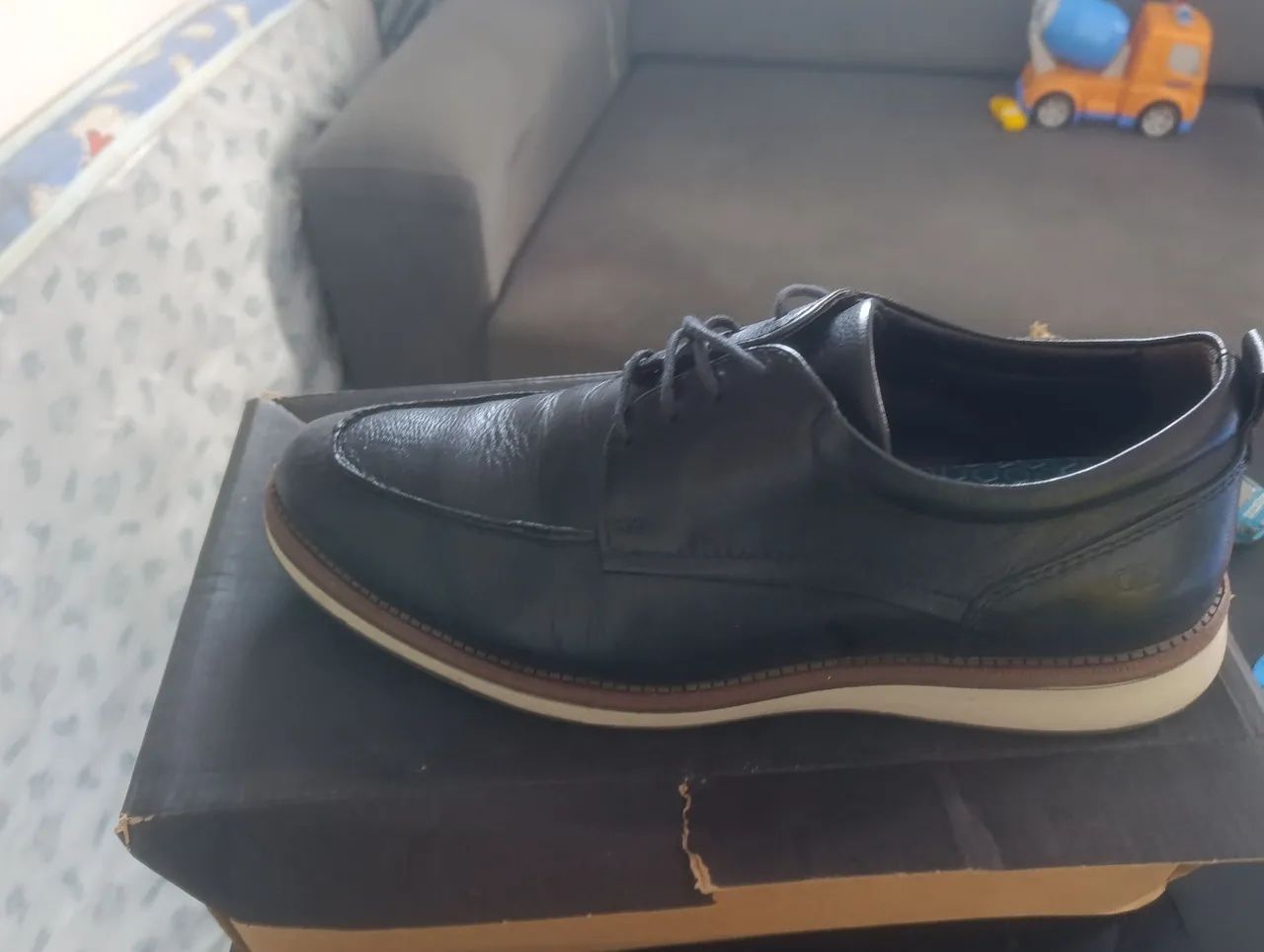 Tênis Mizuno e sapato democrata! - Foto 4