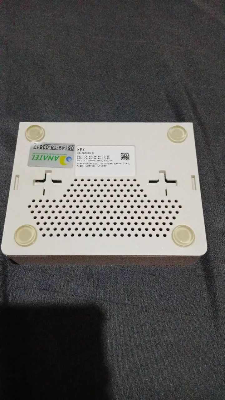 Roteador MikroTik RB750Gr3  - Foto 3