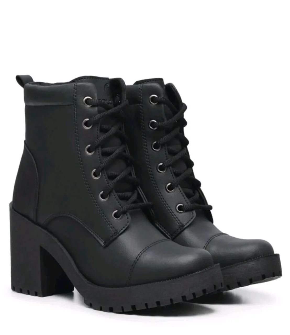 Bota preta