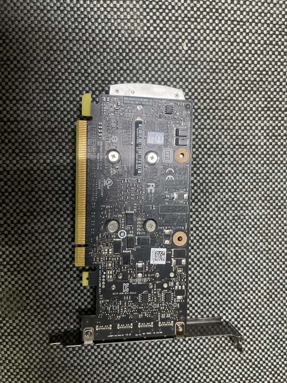 Nvidia quadro P1000 4Gb - Foto 2