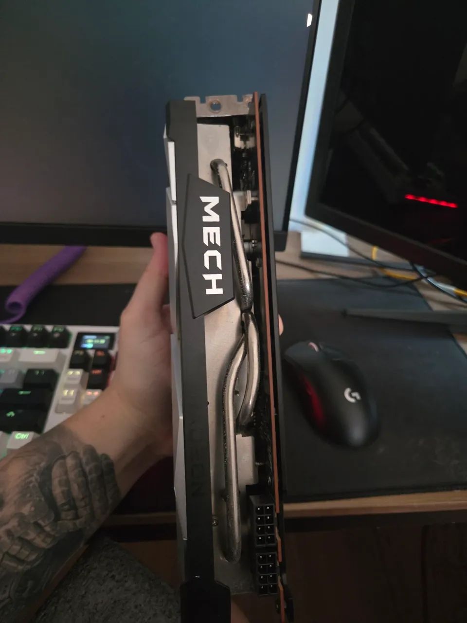 Placa de Video Radeon Rx 6750 Xt 12gb Msi Mech 2x Oc - Foto 5