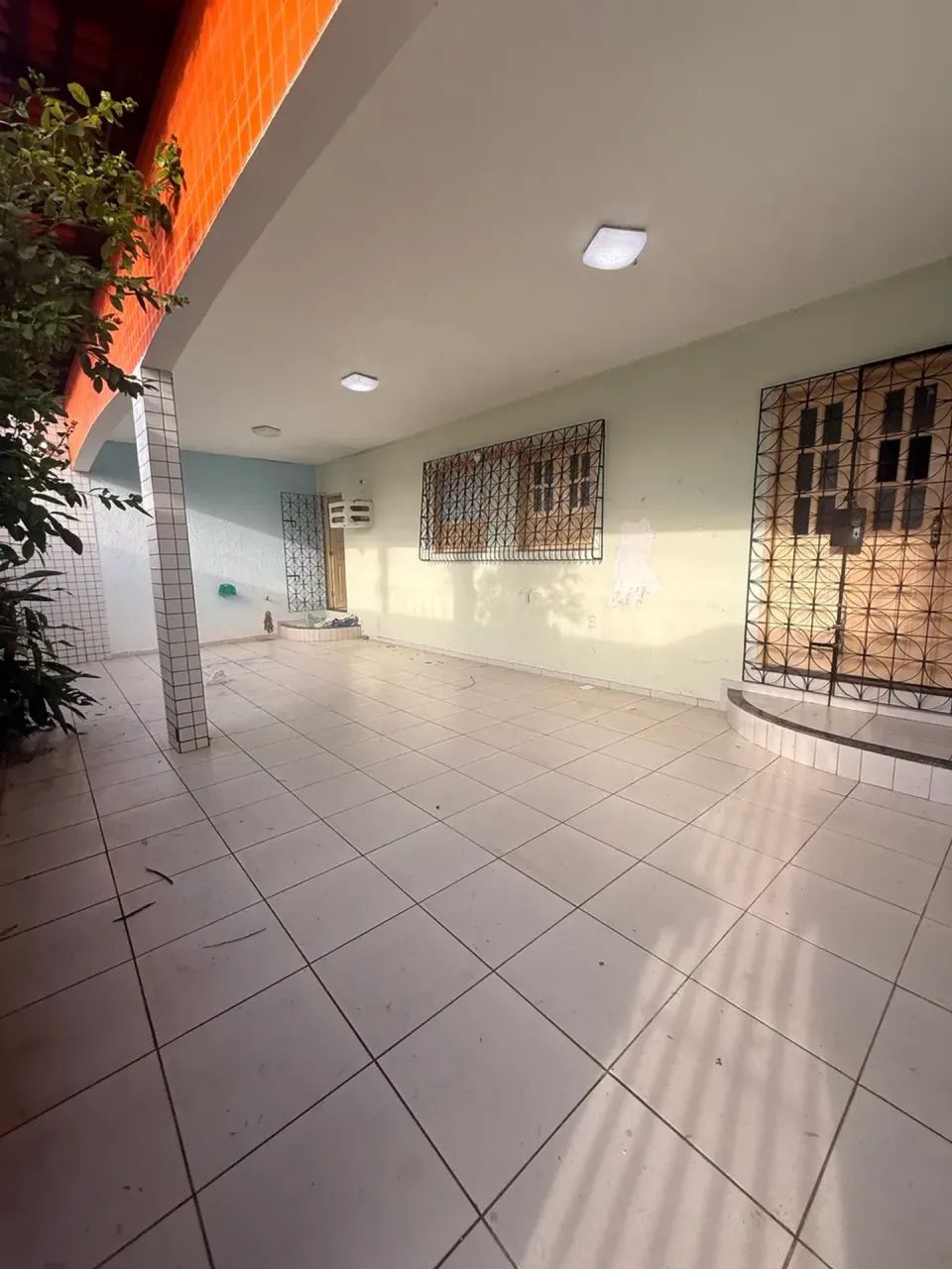 VENDO CASA COM 3 Quartos ipase prox à avenida - Foto 4