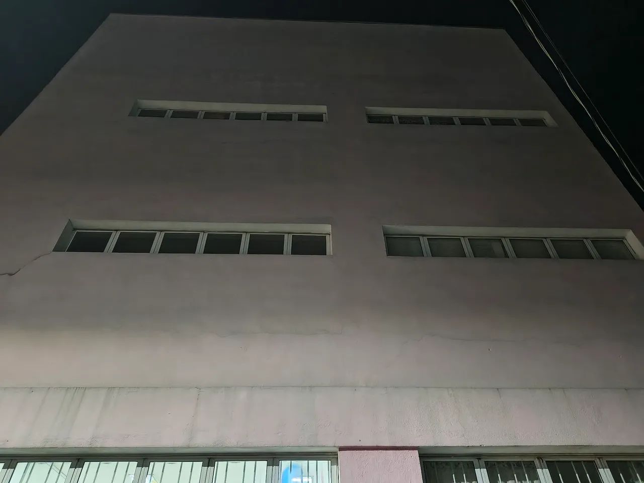 Prédio 4 andares 750 m² bom para escola ou creche 