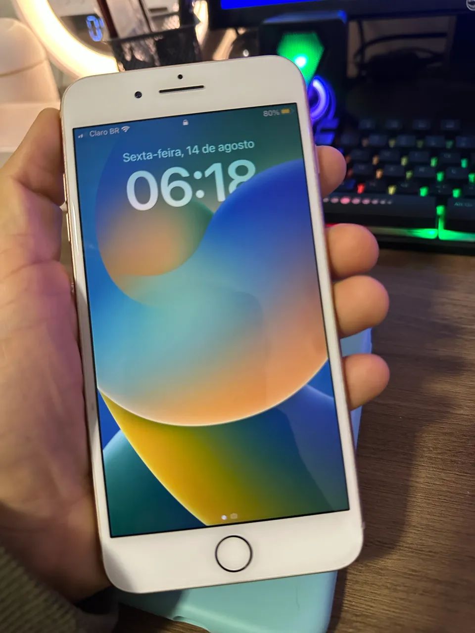 IPHONE 8 PLUS 64 GB - Foto 2