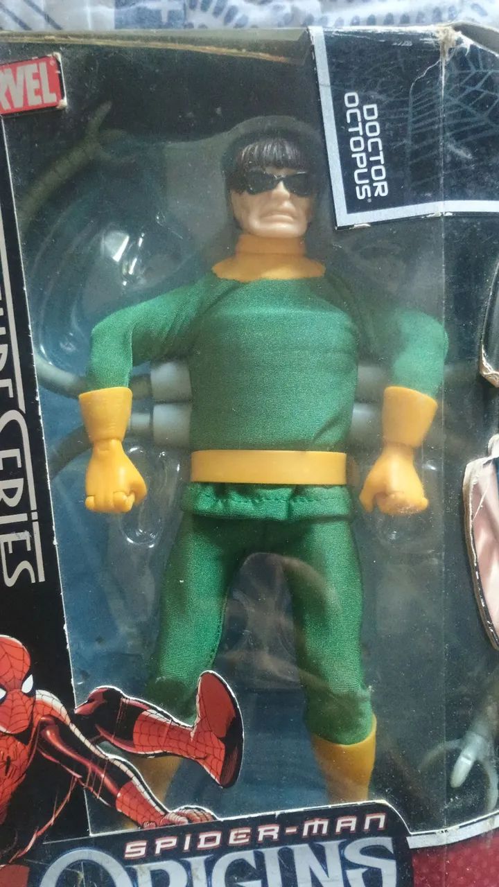 Boneco Marvel Spiderman Origins doctor octopus . - Foto 2