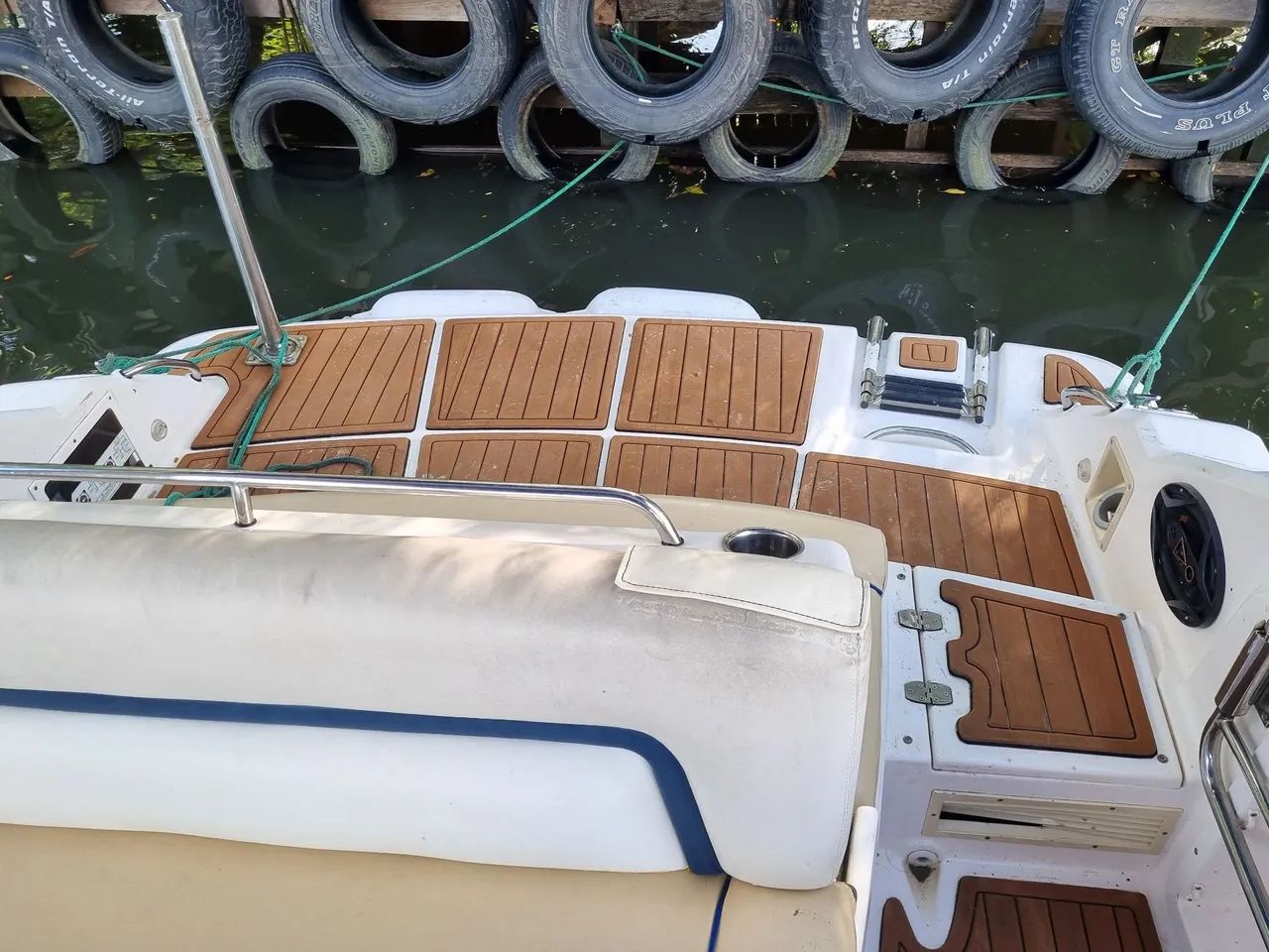 LANCHA FOCKER 265 - Diesel - Foto 5