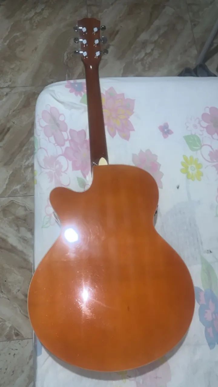 VIOLÃO E CAIXA AMPLIFICADA  - Foto 2