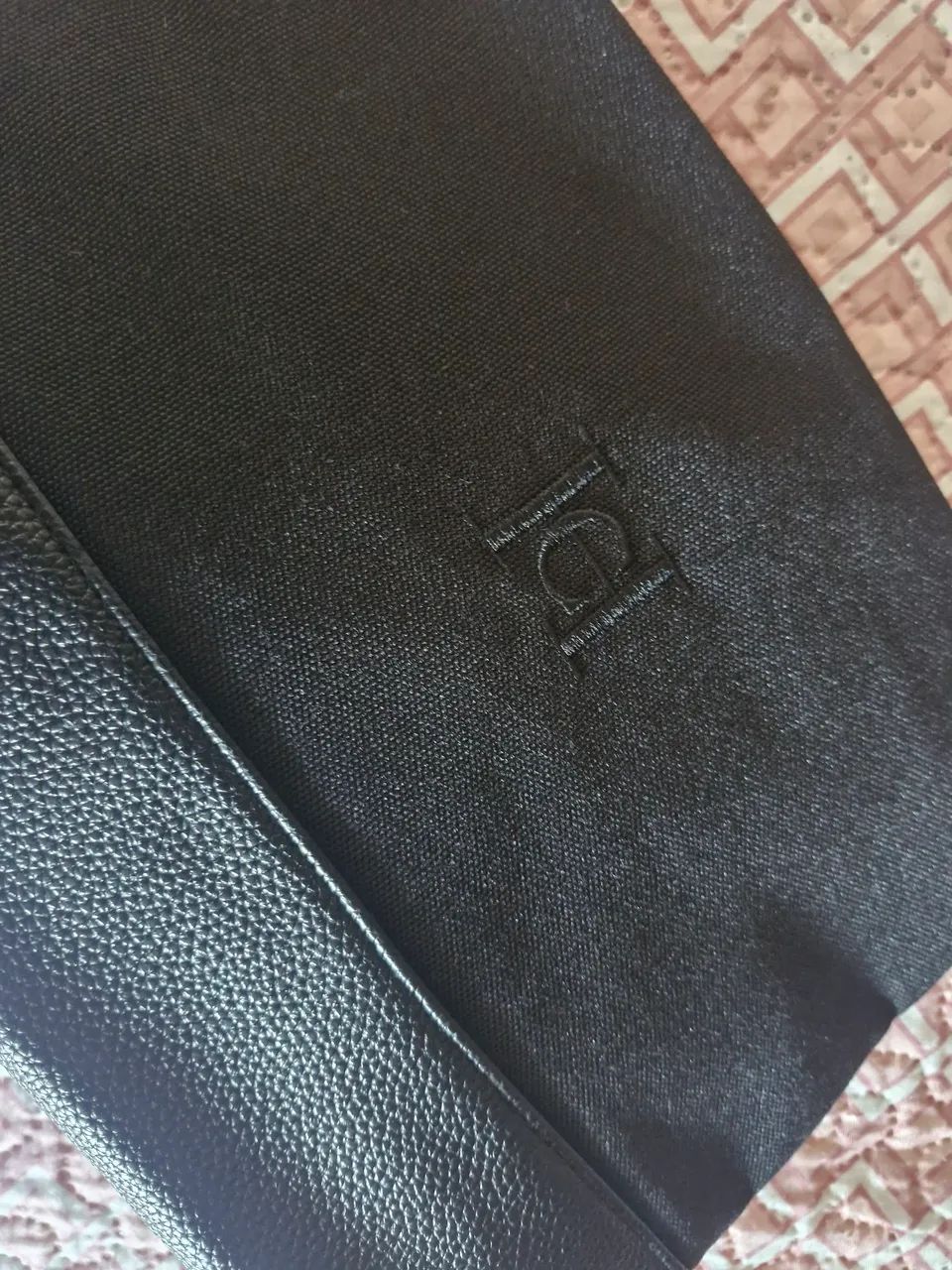 Necessaire Carolina herrera preta nova! - Foto 3
