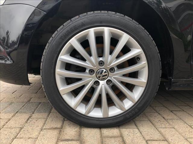 Volkswagen Jetta 2.0 Tsi Highline 200cv - Foto 14