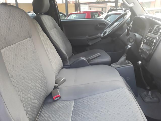 Kia Bongo 2.7 4X4 diesel cab. Dupla 2005 - Foto 7