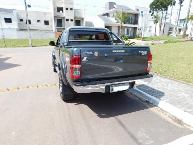 Hilux CD 4x4 Diesel - Foto 18