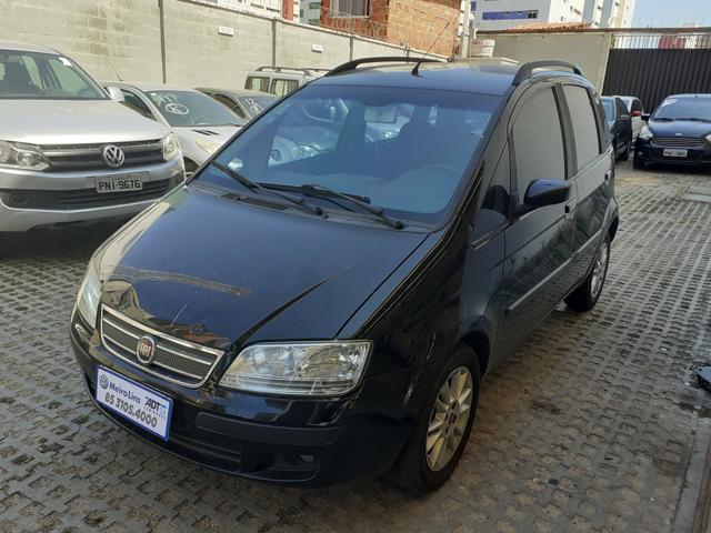 Fiat Ideia Elx 1.4 - 2010 - Foto 2