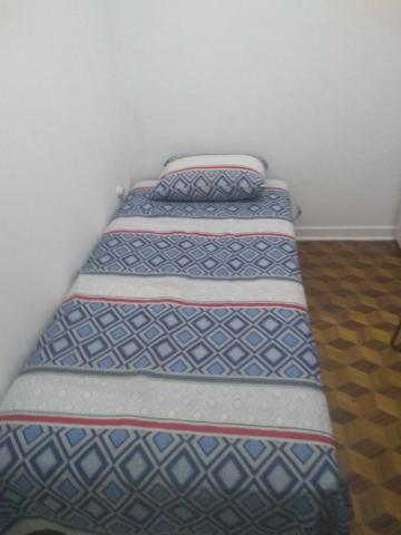 Quarto a 100 metros do Shopping/ Metrô Tatuapé