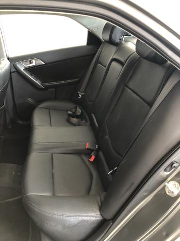 Kia Cerato 2011/2012 1.6 Flex 4P Manual - Foto 5