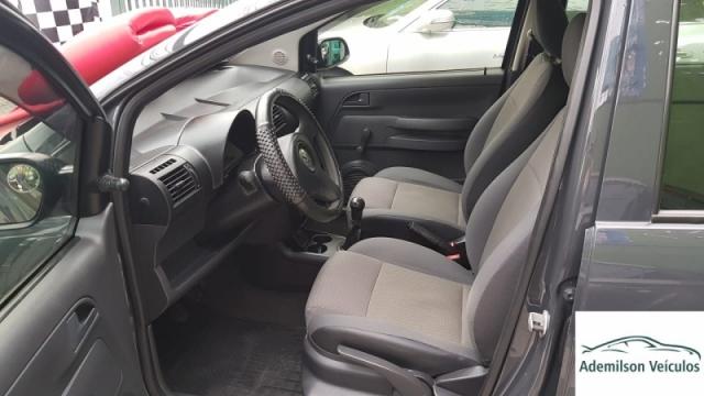 VOLKSWAGEN FOX 1.0 MI PLUS 8V FLEX 4P MANUAL. - Foto 5
