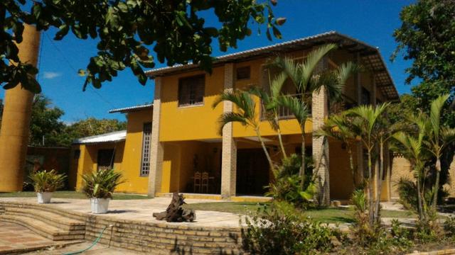Venício Guimarães Vende Linda mansão no Fortim com píer - Cód 1102
