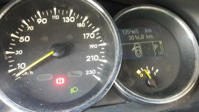 Fluence Din/2.0 Aut. Carro de Mulher - Foto 6